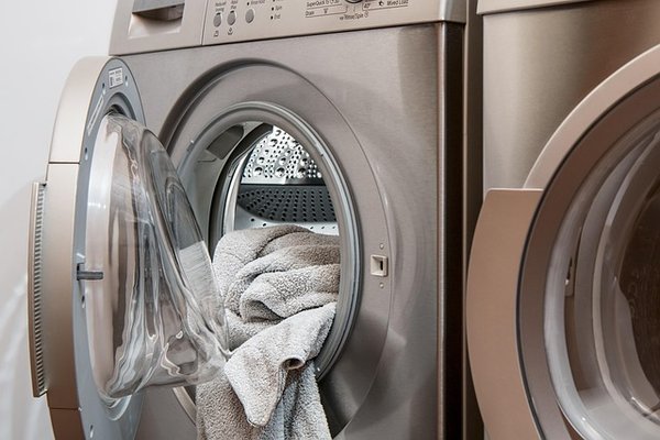 Consommation sèche-linge : astuces pour réduire votre facture